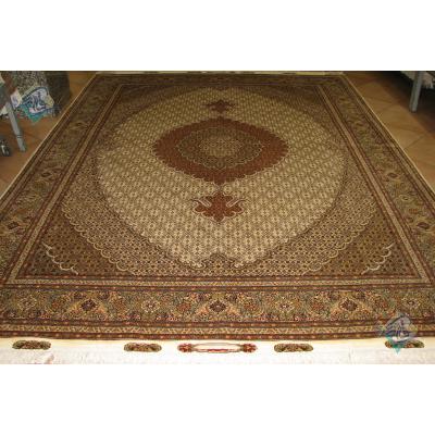 Six Meter Tabriz Carpet Handmade Mahi Design
