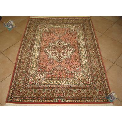 Zar-o-Nim Carpet Handwoven Qom Bergamot Design