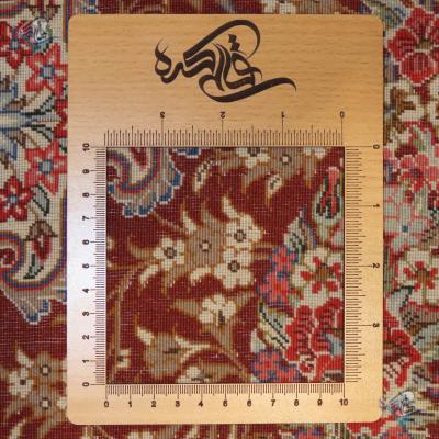 Zar-o-Nim Qom Carpet Handmade Medallion Design