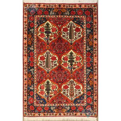Zar_O_Nim Carpet Bakhtiari Handmade Cedar Design