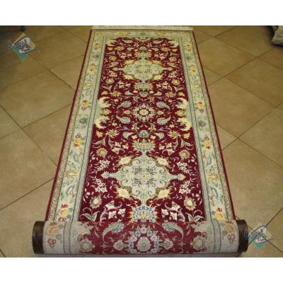 Runner Carpet Tabriz Safi Design