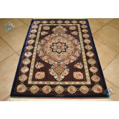 Zar-o-charak Carpet Handwoven Qom Flower Design