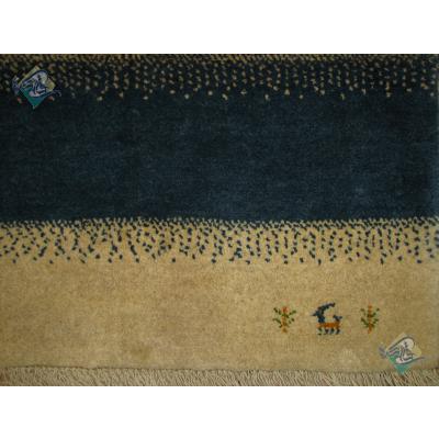 Zar-o-charak Gabeh Carpet Handmade Flag Design